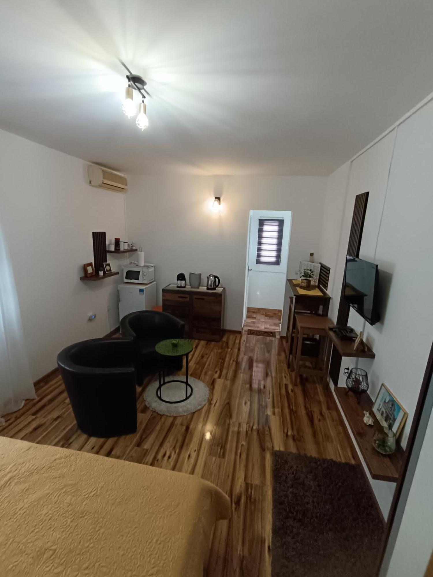 Apartment Toni